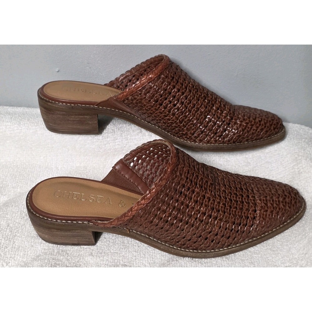 Chelsea & Violet Women's Auggie Woven‎ Mules Spiced Auburn